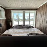 Gvelvasen Panorama, Blefjell, Family With View And Nature